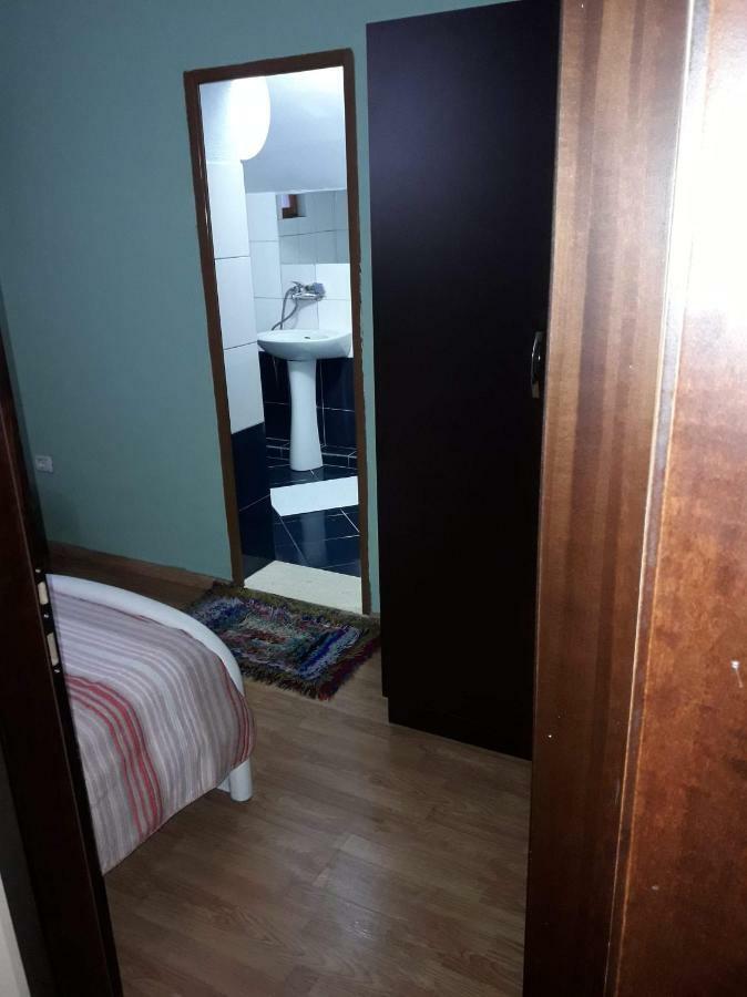 Vila Verd Korce Otel Dış mekan fotoğraf