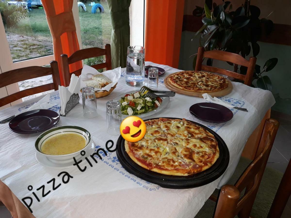 Vila Verd Korce Otel Dış mekan fotoğraf