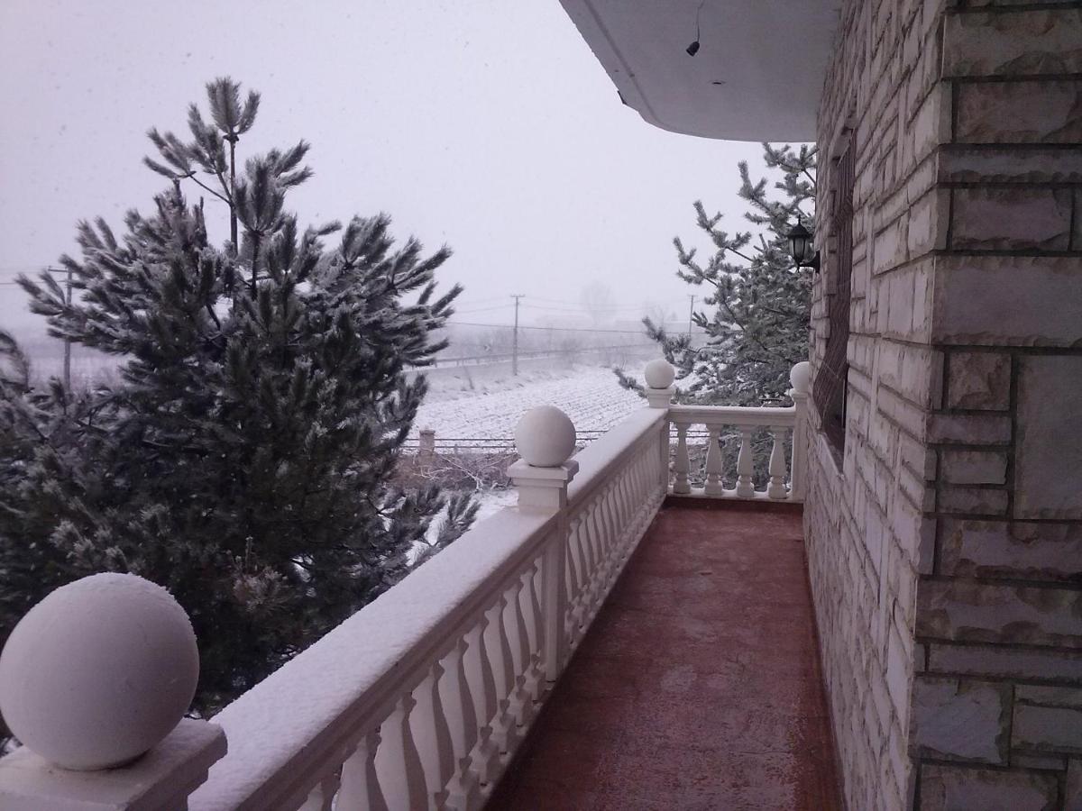 Vila Verd Korce Otel Dış mekan fotoğraf
